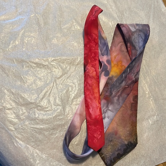 Used silk tie - Picture 6 of 8